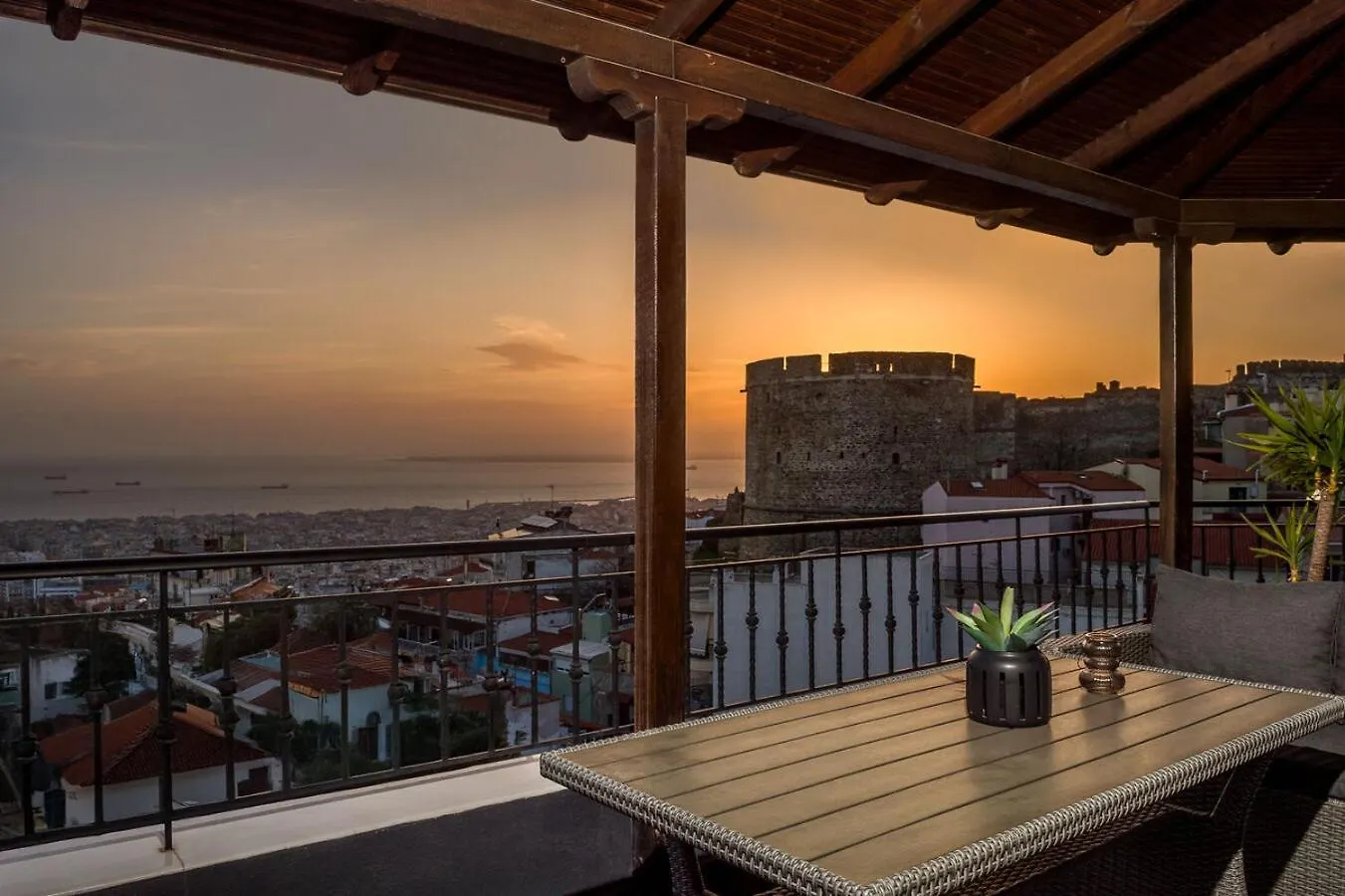 Palazzo Vista Suite&Spa Thessaloniki Apartment