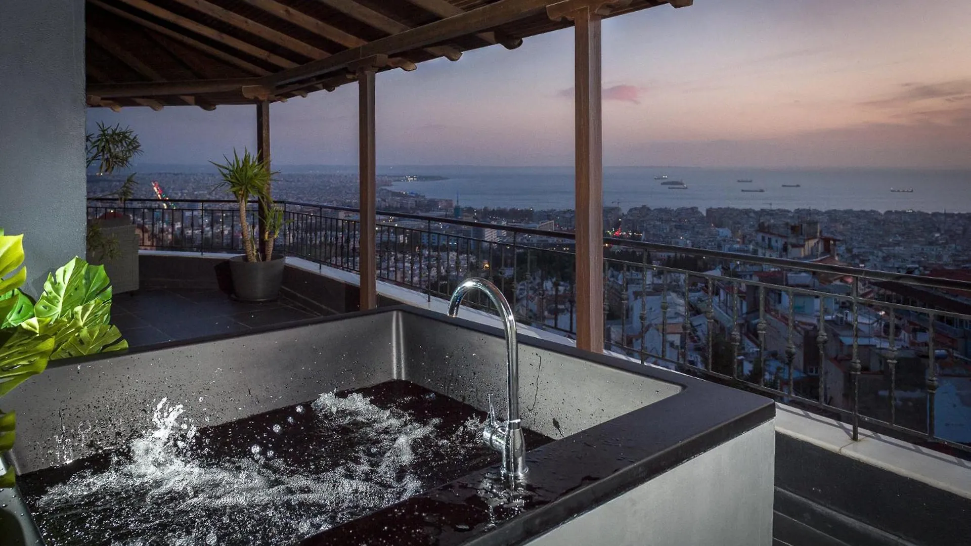 Palazzo Vista Suite&Spa Thessaloniki